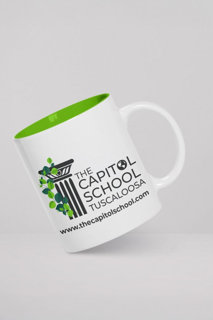 Weiße Tasse The Capitol School mit grünem Innenrand